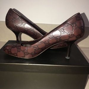 GUCCI GG print heels